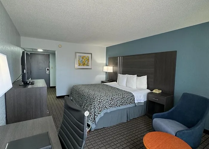Rockfalls Inn&suite Hotel
